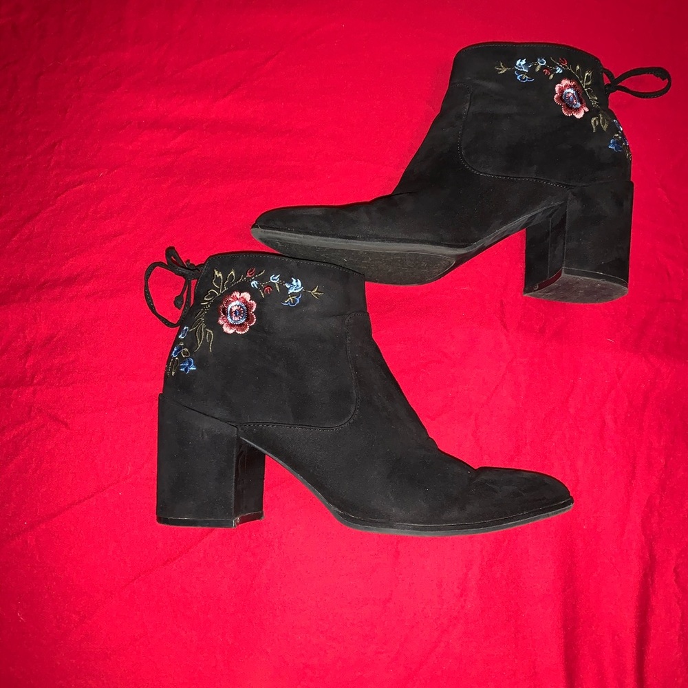 Ankle boots